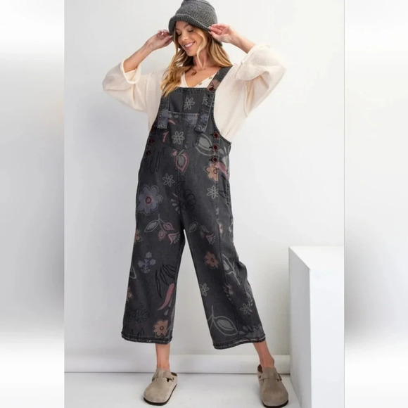 New! Easel Black Denim Washed Floral Overall Jumpsuit - Picture 3 of 6